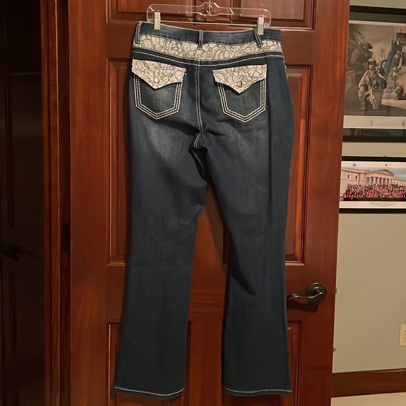 Est. 1946 jeans size 12. - Picture 7 of 16